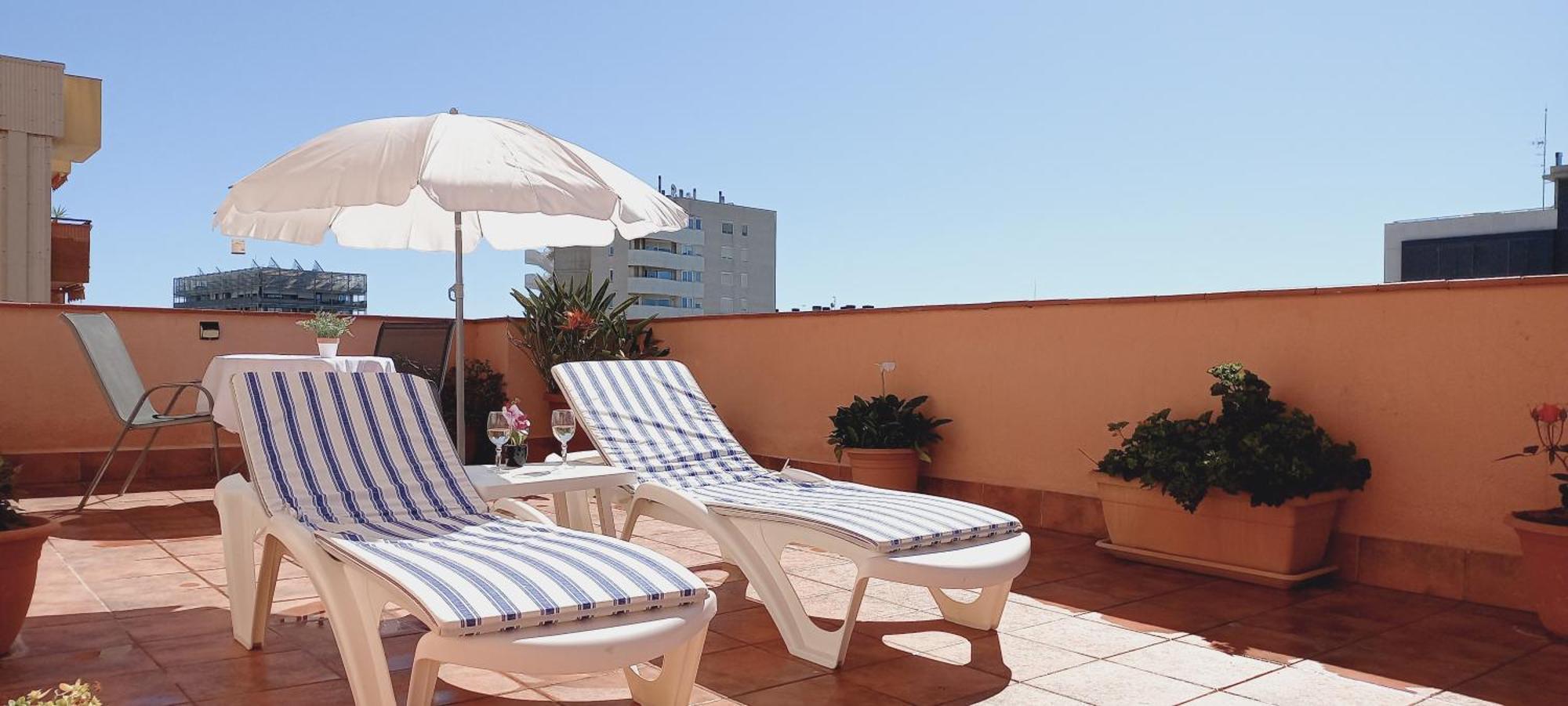 Cozy And Sunny Penthouse Fira Bcn Lägenhet L'Hospitalet de Llobregat Exteriör bild
