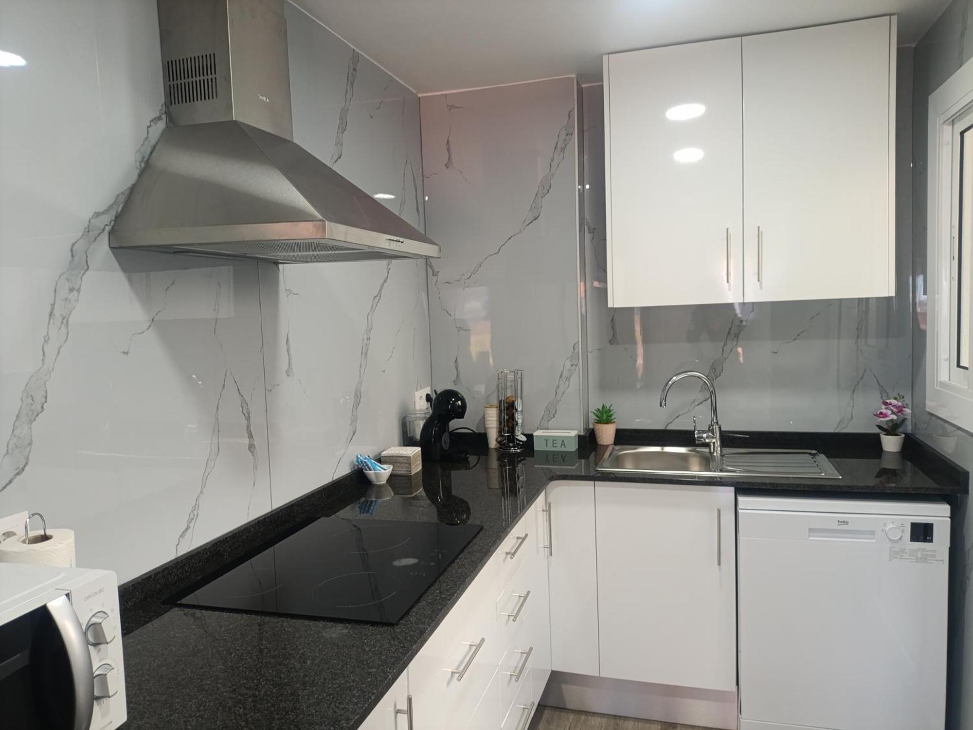 Cozy And Sunny Penthouse Fira Bcn Lägenhet L'Hospitalet de Llobregat Exteriör bild
